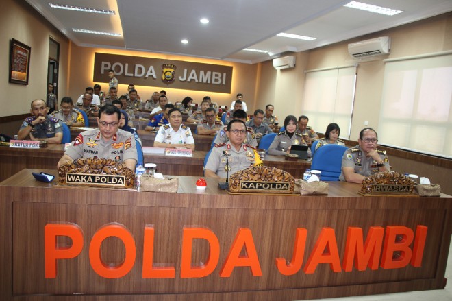 Kapolda Jambi Irjen Pol Drs Muchlis AS MH, Kamis (7/2). 