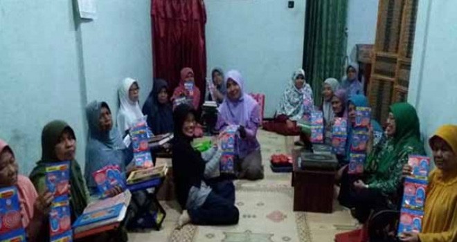 Para emak pendukung Prabowo - Sandi. Foto : Ist