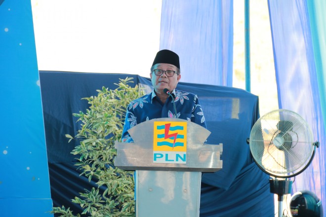 Gubernur Jambi, Fachrori Umar. Foto : Ist