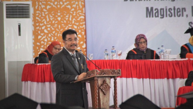 Sutan Adil Hendra 