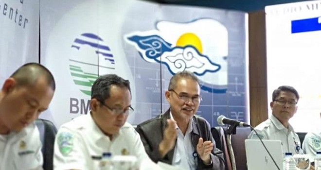 Herizal, Deputi Bidang Klimatologi pada Press Conferense Prakiraan Musim Kemarau 2019, di gedung BMKG, Jakarta, Rabu (6/3/2019). Foto : Zulhaidah Bahar/INDOPOS