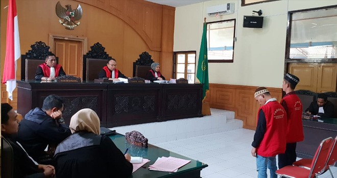 Terdakwa Ilegal Drilling di Batanghari Divonis 1,2 Tahun penjara dan denda sebesar 1 Miliar Rupiah. Foto : Reza / Jambiupdate