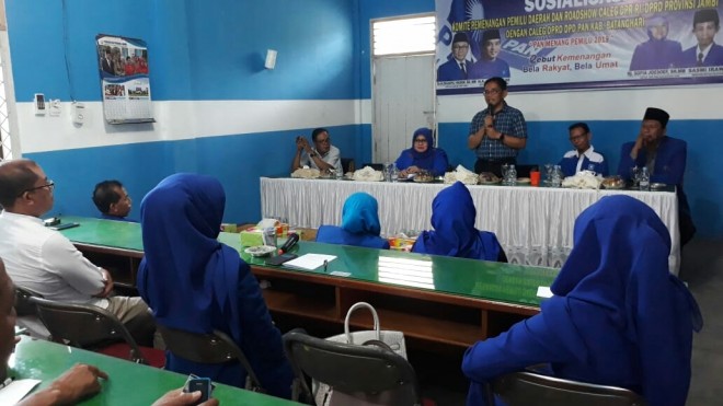 Roadshow Caleg DPR RI, DPRD Provinsi kembali digelar Partai Amanat Nasional (PAN), Minggu (10 /3). 