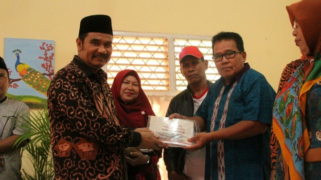 Sutan Adil Hendra 
