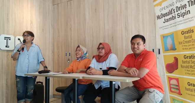 Acara konferensi pers Opening Promo McDonalds Drive Thru Jambi. Foto : Iwan Kurniawan / Jambiupdate