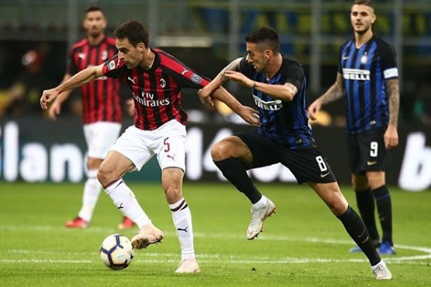 Derby della Madoninna akan digelar di Stadion San Siro, Senin (18/3) dini hari WIB (Twitter @ACMilan)