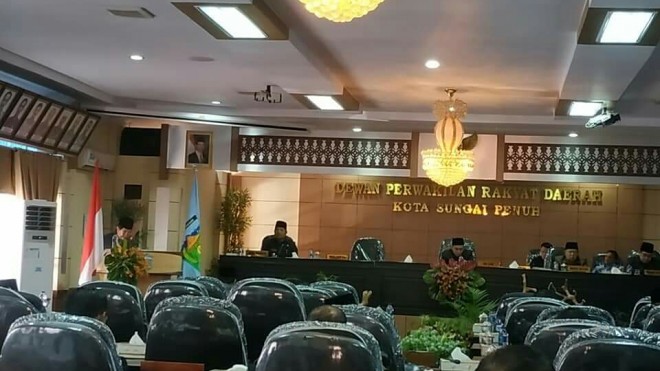 Rapat Paripurna 