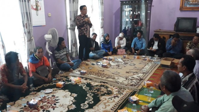 H Bakri Anggota DPR RI Komisi V, saat menggelar reses beberapa waktu lalu. Foto : Ist