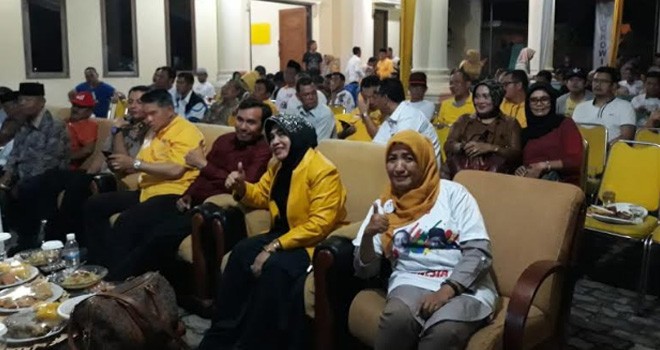 Nobar Debat Cawapres di Golkar. Foto : Ist