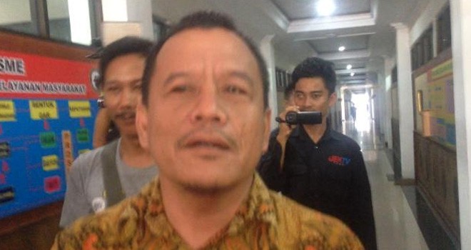 Mantan anggota DPRD Provinsi Jambi dari Fraksi Hanura.