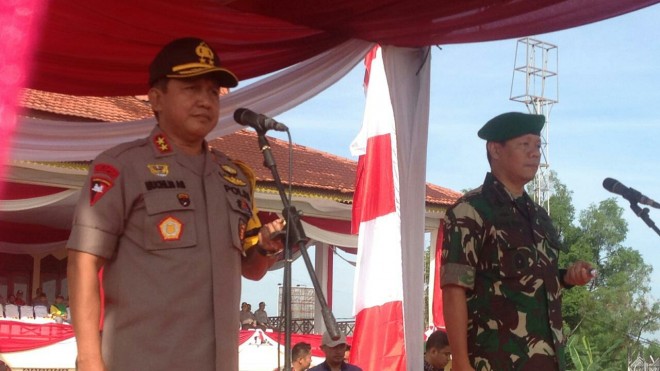 Kapolda Jambi Irjen Pol Muhclis  saat memberi kata sambutan