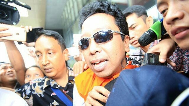 Mantan Ketua Umum PPP Romahurmuziy ketika sudah menjadi tersangka kasus dugaan suap jual beli jabatan di Kemenag.