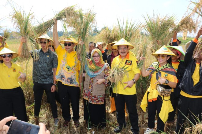 Bambang Trihatmodjo: Pupuk Bregadium Bukti Kiprah Berkarya untuk Pertanian. Foto : Ist