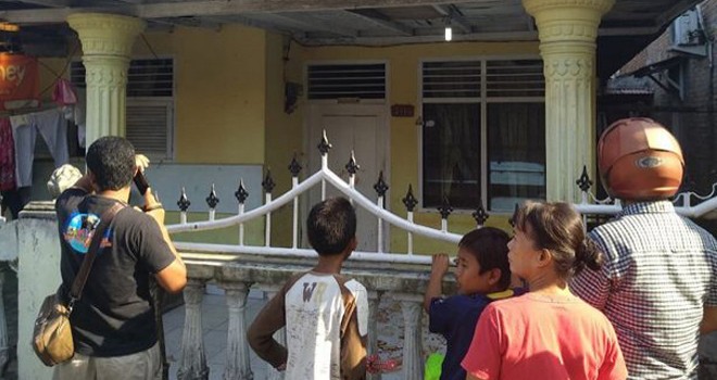 Suasana rumah para korban pembacokan yang dilakoni oleh Alul. Foto : Prayugo Utomo/ JawaPos.com