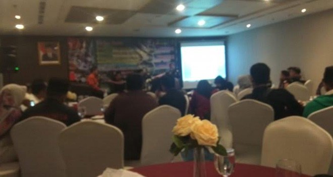 Diskusi publik dengan tema cegah peredaran barang illegal guna menunjang stabilitas ekonomi nasional yang digelar oleh Lbaga Investasi Tindak Pidana Korupsi Aparatur Negara (LITPK) RI di BW Luxury Hotel Jambi, Rabu (27/3).