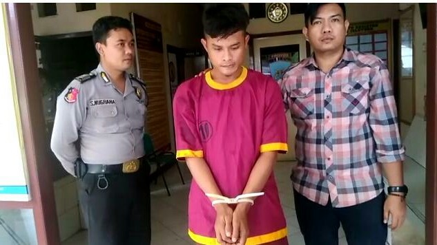 Tersangka DS (33), yang berhasil Dibekuk jajaran Polsek Jelutung (26/3).