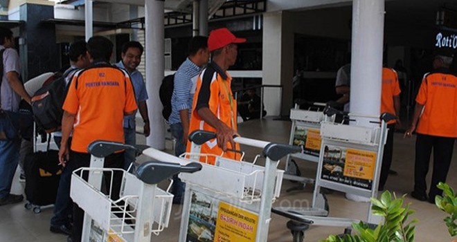 Portret di Bandara Syamsudin Noor. Foto : Sutrisno / Radar Banjarmasin