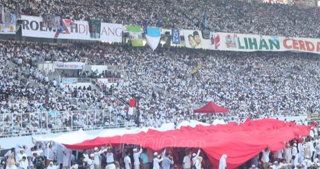 Kampanye akbar Prabowo Subianto - Sandiaga Uno sedang berlangsung di Stadion Utama Gelora Bung Karno (SUGBK) Jakarta, Minggu (7/4) pagi.Foto :Ricardo / JPNN