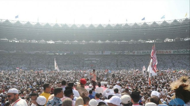 Kampanye akbar pasangan capres-cawapres Prabowo Subianto-Sandiaga Uno. Foto: Charlie Lopulua/INDOPOS
