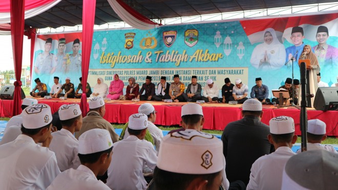FGD dan Istighosah Serta Tabligh Akbar Polres Muaro Jambi Berjalan Sukses.