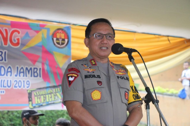 Kapolda Jambi Irjen Pol Drs. Muchlis A.S. M.H
