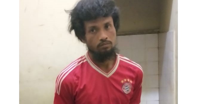 PN pelaku pencabulan terhadap anak kandung sendiri diamankan di Polres Muaro Jambi. Foto : Ist