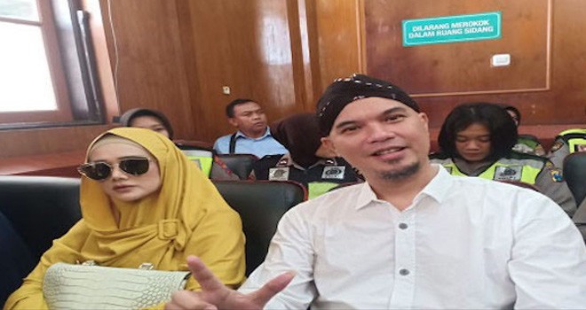 Ahmad Dhani, Mulan Jameela. Foto : Rmoljatim