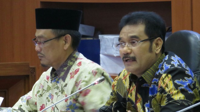 Sutan Adil Hendra 