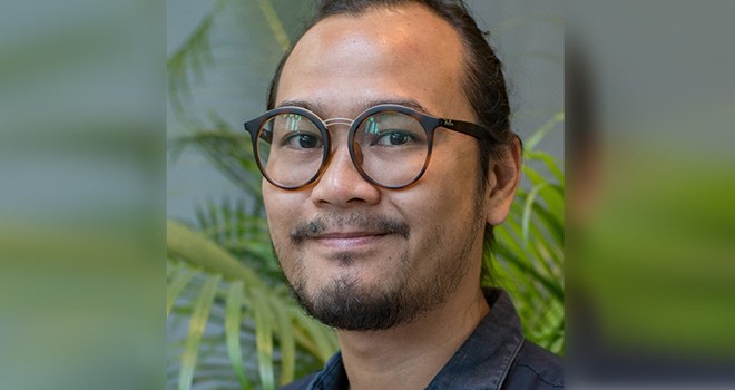 Ronny Gani Foto : Glandy Burnama/Jawa Pos