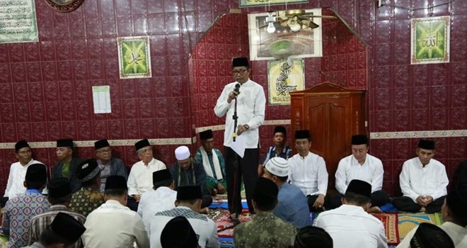 Tim Safari Ramadhan Pemkot Sungai Penuh Sambangi Masjid di Kumun. 