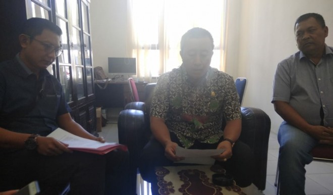 Kasus Proyek Jalan di Kerinci, Kejari Sungai Penuh Tetapkan A, SE, dan WAP Sebagai Tersangka.