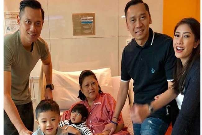 Ibu Ani Yudhoyono semasa hidup.