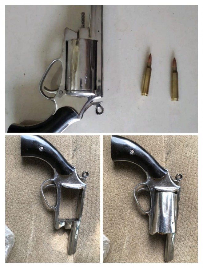 Penemuan kepemilikan senjata api rakitan jenis revolver, di Desa Pompa air dan Desa Bungku, Jumat (14/06). 