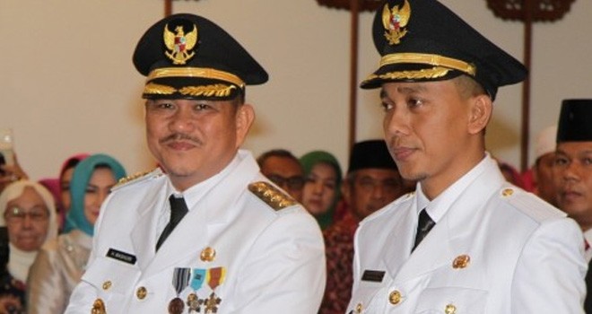 Mashuri dan Safruddin Dwi Apriyanto. Foto : Dok Jambiupdate