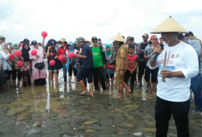 Sambutan Bupati Tanjabtim pada Festival Sumbun Kampung Laut