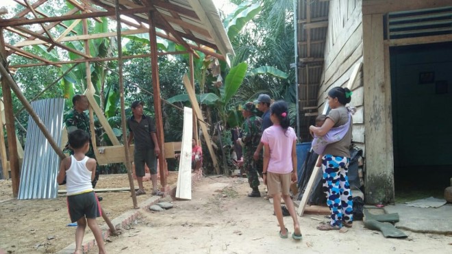 Danramil 415-04/Muara Bulian Kapten Inf Rilman, Selasa (2/7/2019) sosialisasi sekaligus mengajak warga ikut serta dalam pembukaan program TMMD pada 10 Juli 2019 mendatang. 