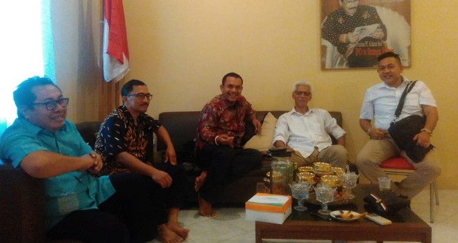 Tokoh Pers Banten Dapat Dukungan Nyalon Walikota Cilegon. Foto : Ist