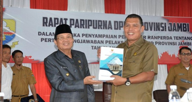 Dewan Terima Nota Pengantar Ranperda tentang Pertangungjawaban Pelaksanaan APBD 2018.