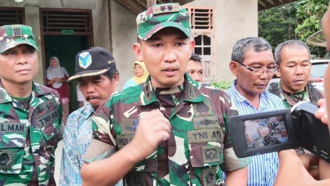 Pembukaan TNI Manunggal Membangun Desa (TMMD) ke 105 Kodim 0415/Batanghari di Desa Ladang Peris. 