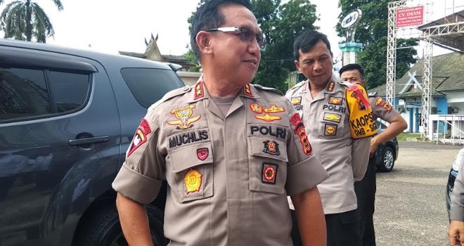 Kapolda Jambi Drs Muchlis As, MH.