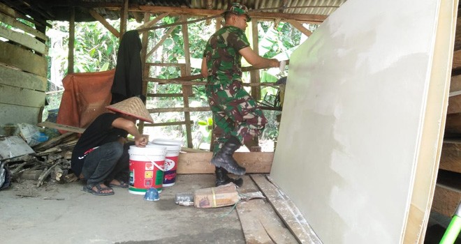 Pengerjaan Rumah Program TMMD Ditargetkan Rampung dengan Hasil Maksimal.