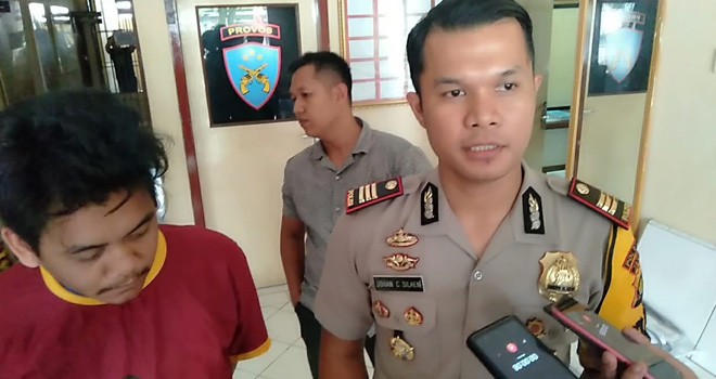 Airul Anas alias Uul (19) warga Jalan Empu Gandring, Kelurahan Solok Sipin, Kecamatan Telanaipura saat diamankan.