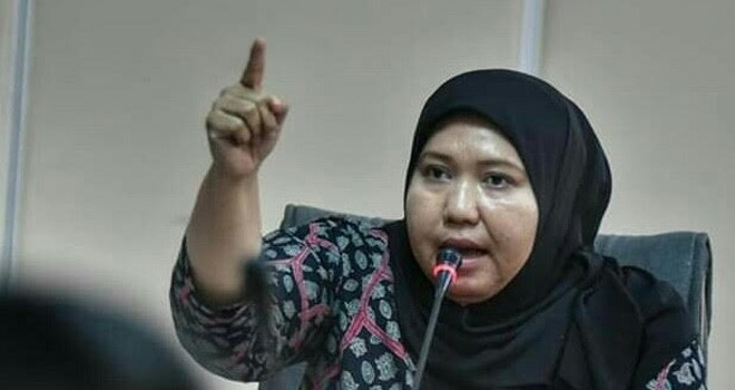 Bupati Muarojambi Hj Masnah Busro SE.