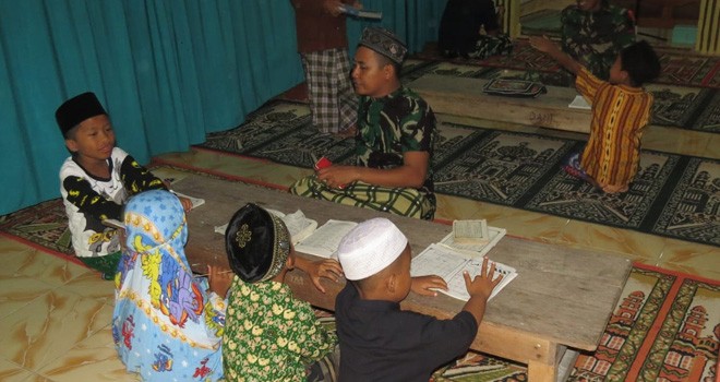 Kegiatan TMMD di Ladang Peris juga Bawa Nilai Positif Bagi Anak-anak.