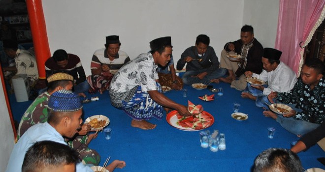 Satgas TMMD Silaturahmi dengan Tokoh Masyarakat.