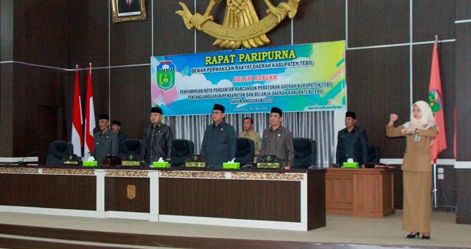 DPRD Tebo Gelar Paripurna Penyampaian Nota Pengantar Ranperda APBD Tebo 2020.