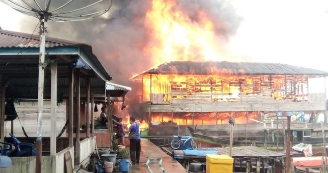 Kebakaran yang terjadi di Kelurahan Nipah Panjang I, Kecamatan Nipah Panjang.