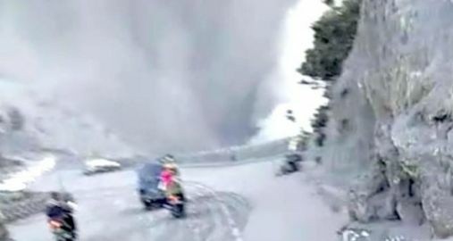 Gunung Tangkuban Parahu pascaerupsi yang terjadi Jumat (26/7). Foto : Ist