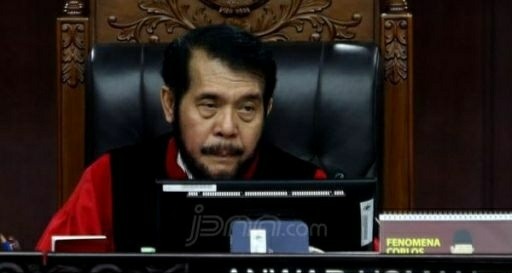 Ketua Mahkamah Konstitusi Anwar Usman. Foto : Ricardo / JPNN