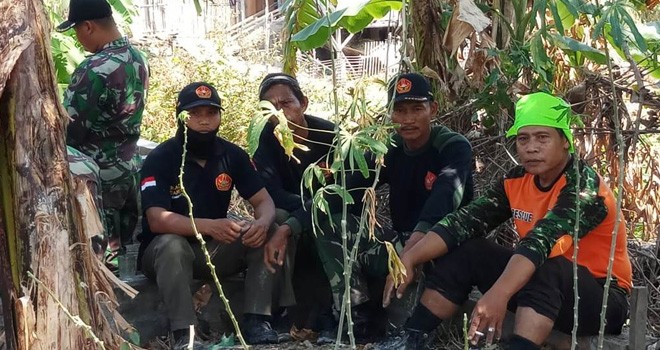 Kebersamaan TNI dan Warga di Lokasi TMMD Terus Meningkat.